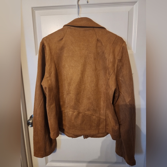 Pink Lily Faux Suede Moto Jacket - Picture 2 of 3